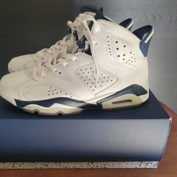 Air Jordan 6 Retro "MIDNIGHT NAVY" 2022 - Size 9.5 - ct8529 141 . - Picture 3 of 8